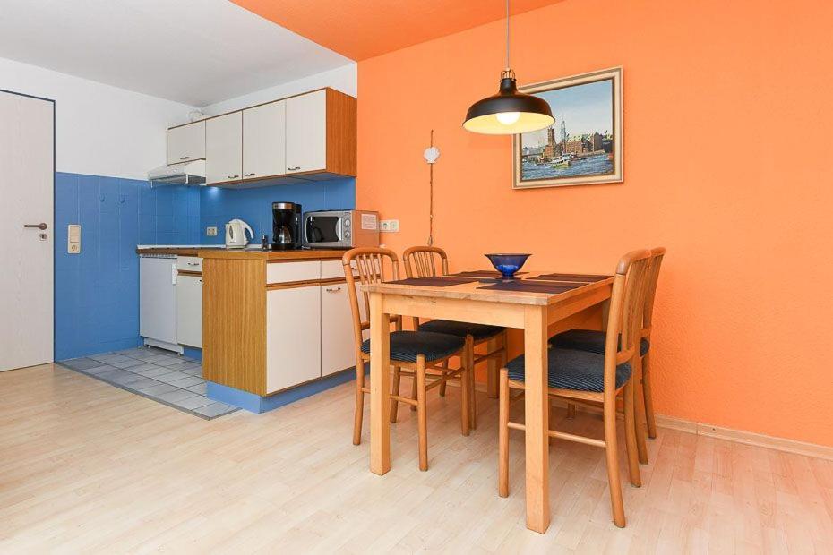Ferienwohnungen Kapitaens Kajuete Bensersiel Exterior photo