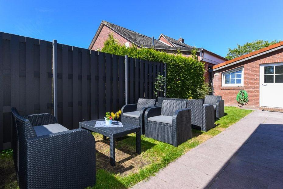Ferienwohnungen Kapitaens Kajuete Bensersiel Exterior photo